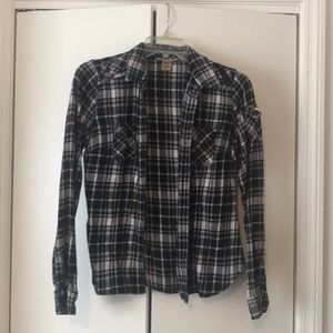 Long sleeve flannel shirt
